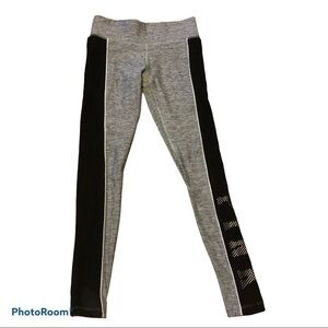Victorias SECRET PINK Gray & Black Leggings